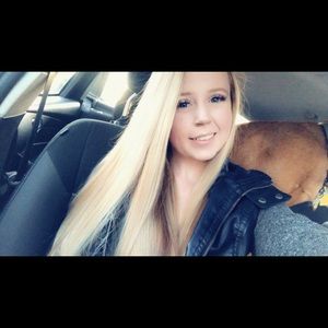 Meet your Posher, Michaela